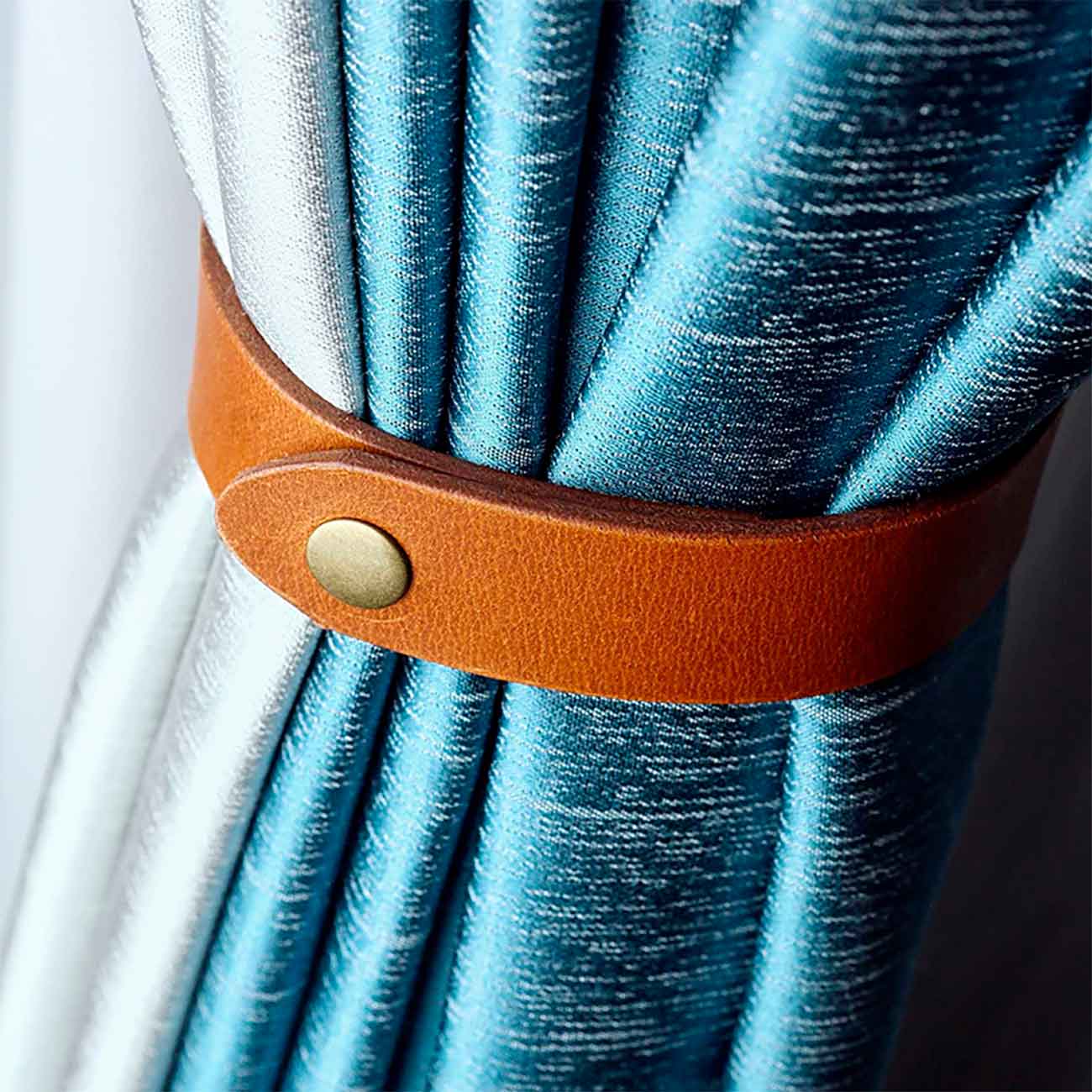 abrazadera-alzapaños-sujeta-cortina-piel