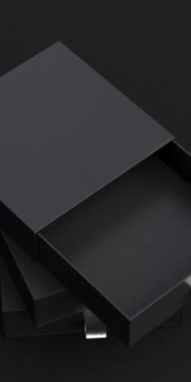 packaging caja negra abierta